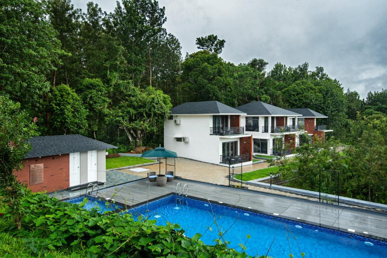 Vismita County Hotel Chikmagalūr Exterior foto